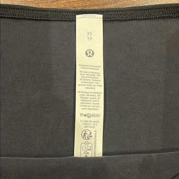 Lululemon Drapey Softstreme Off the Shoulder LS, size XS - Picture 3 of 4